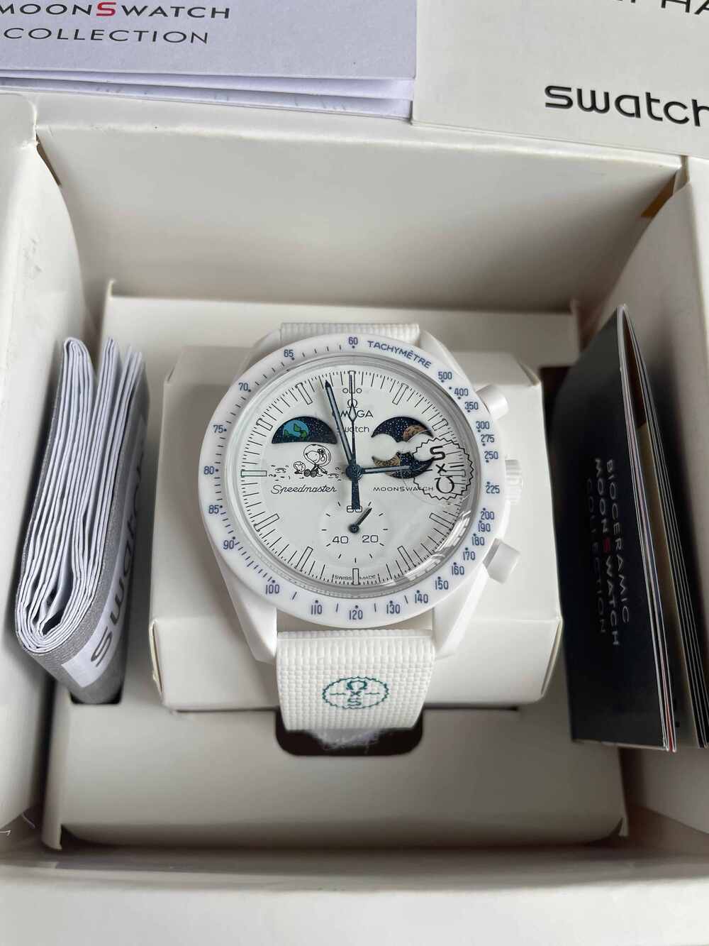 Omega x Swatch Mission to Earthphase Moonshine Gold Snoopy Cold Moon Full Set